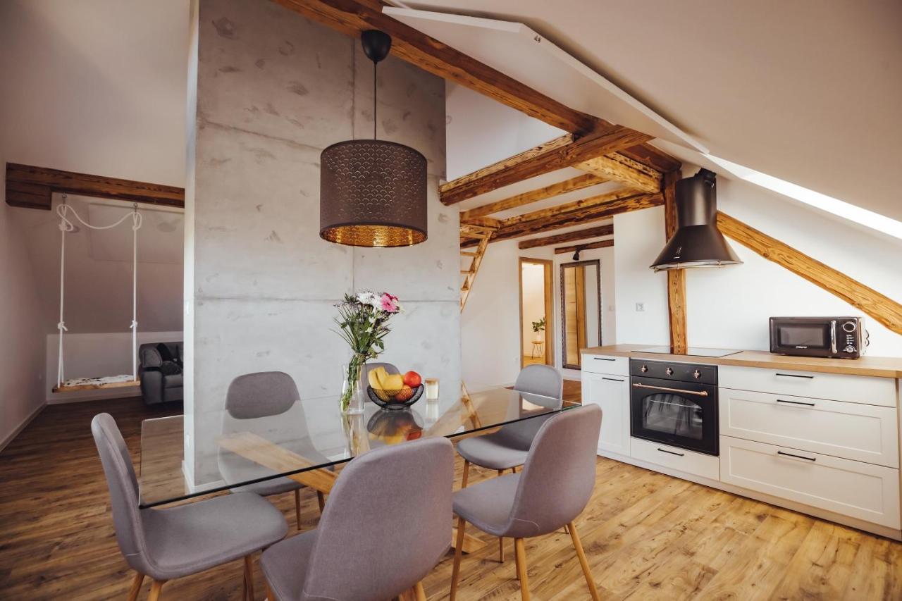 Drive Caffe Apartments Trzin Kültér fotó